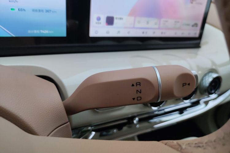 五菱汽车 五菱缤果 2025款 410km 灵犀尊享款中控内饰18