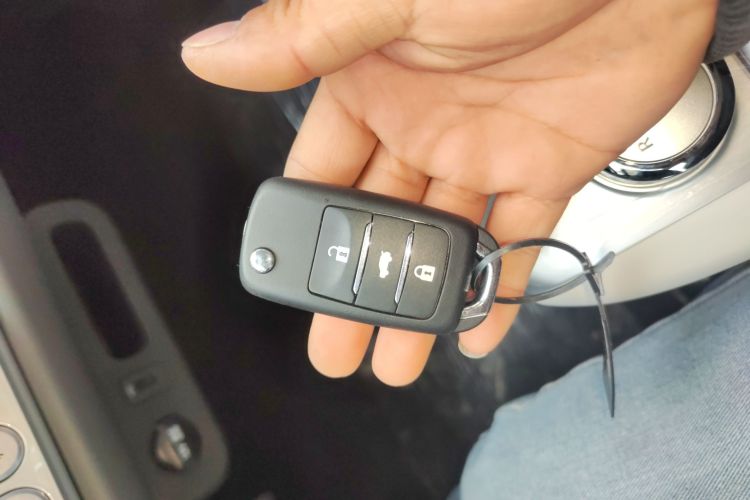 长安启源 长安Lumin 2025款 205km 香沁款中控内饰11