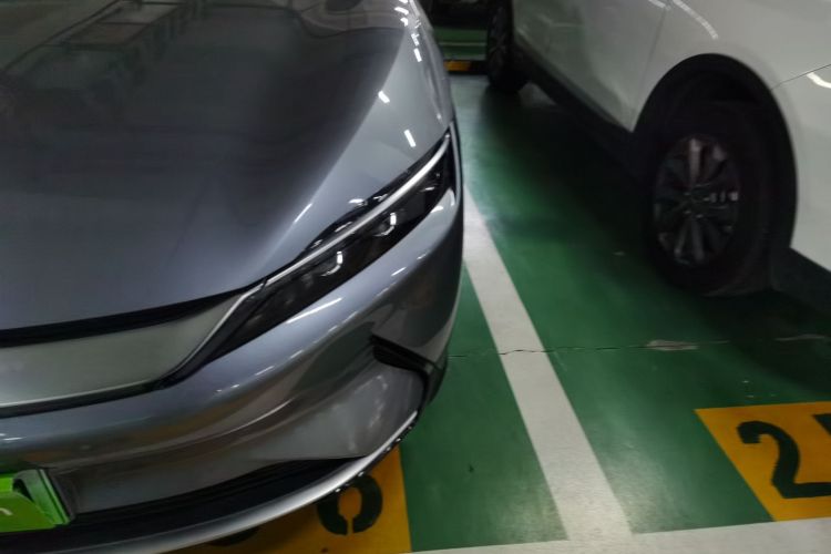 比亚迪 汉 2020款 EV 超长续航版豪华型局部细节36