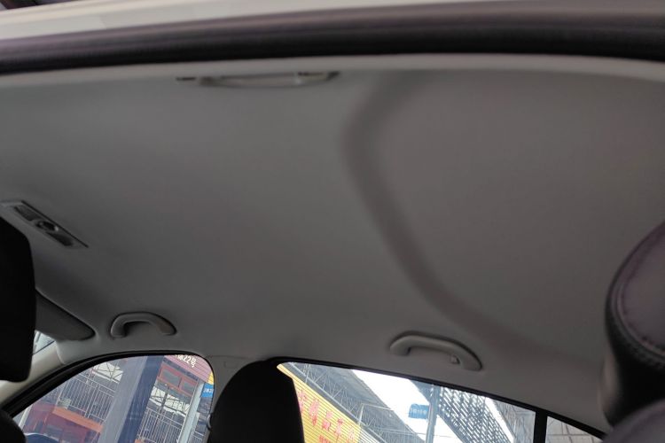 大众 朗逸 2015款 1.6L 自动风尚版局部细节22