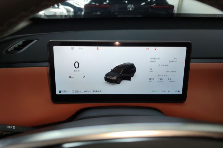 零跑汽车 零跑C16 2026款 增程 280激光雷达智尊版 6座中控内饰14