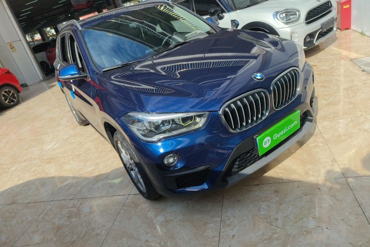 宝马X1 2019款 sDrive20Li 领先型车身外观3