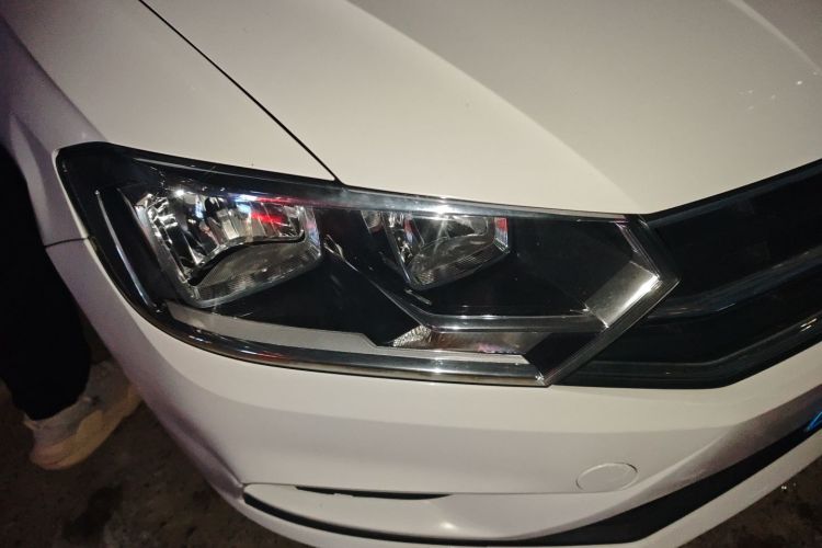 大众 2019款 改款 宝来·传奇 1.5L 自动时尚型 国VI车身外观8