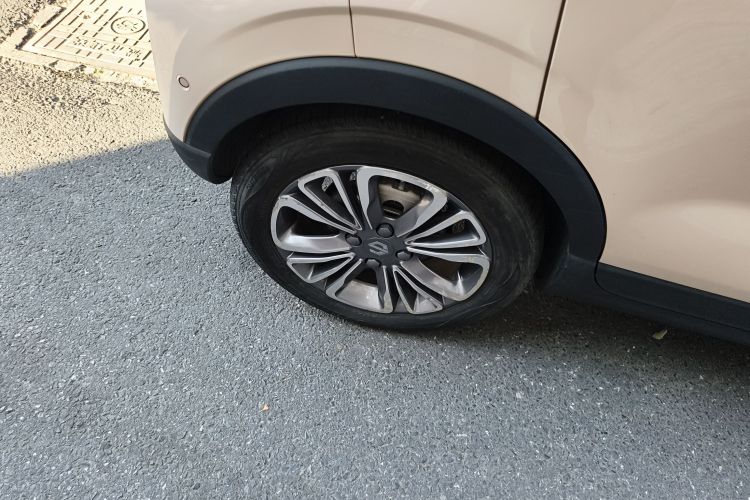 零跑汽车 零跑T03 2021款 400豪华版车身外观6008