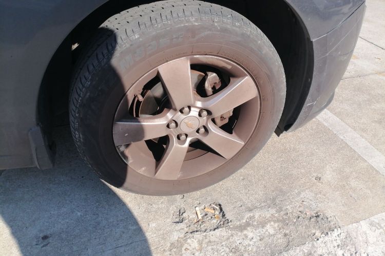 雪佛兰 科鲁兹 2013款 1.8L SE AT车身外观10