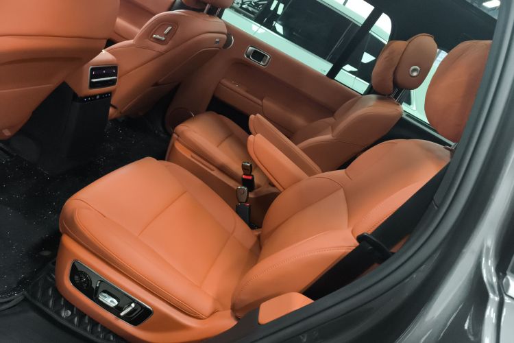 理想汽车 理想L9 2023款 Pro中控内饰21