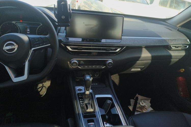 日产 天籁 2022款 2.0L XL-TLS 悦享版局部细节16