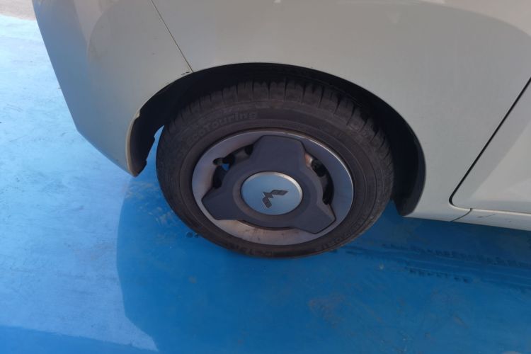 五菱汽车 宏光MINIEV 2022款 马卡龙臻享款 磷酸铁锂车身外观6007