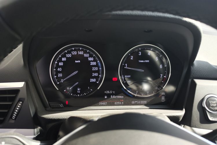 宝马1系 2018款 120i 设计套装型中控内饰14