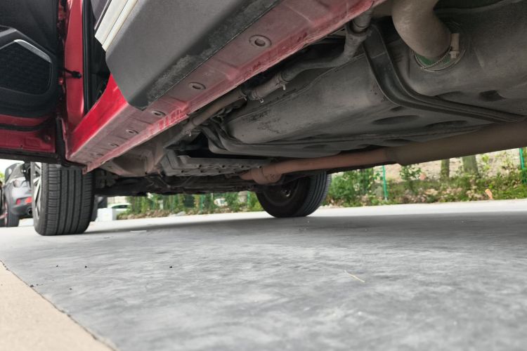 长安CS75 2020款 280T 自动雅智型 国VI机舱底盘30