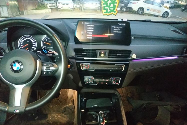 宝马X2 2021款 sDrive25i 尊享型M越野套装中控内饰16