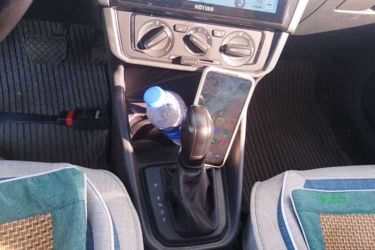 大众 桑塔纳 2016款 1.6L 自动风尚版中控内饰18