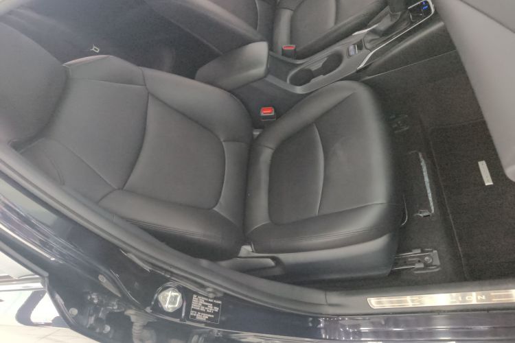 丰田 亚洲狮 2021款 2.0L 豪华版局部细节41