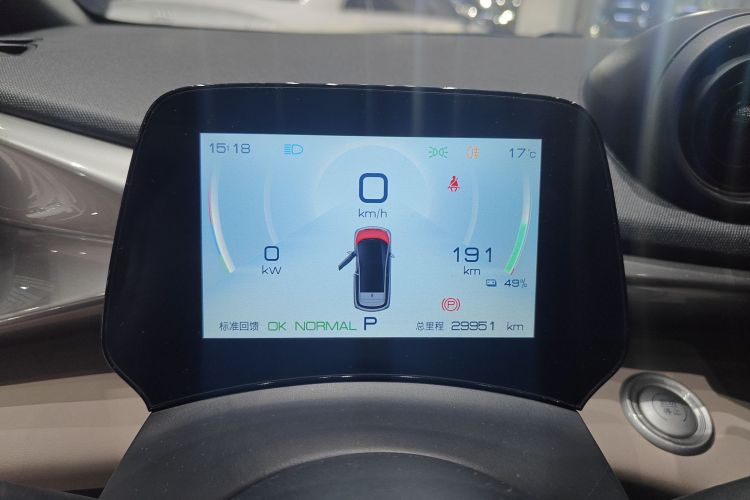 比亚迪 海豚 2023款 420km 时尚版中控内饰14