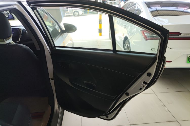 丰田 YARiS L 致享 2017款 1.5E CVT魅动版中控内饰45