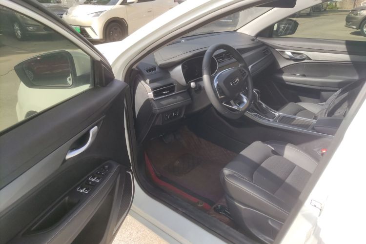 吉利汽车 帝豪 2021款 UP 1.5L CVT向上版中控内饰20