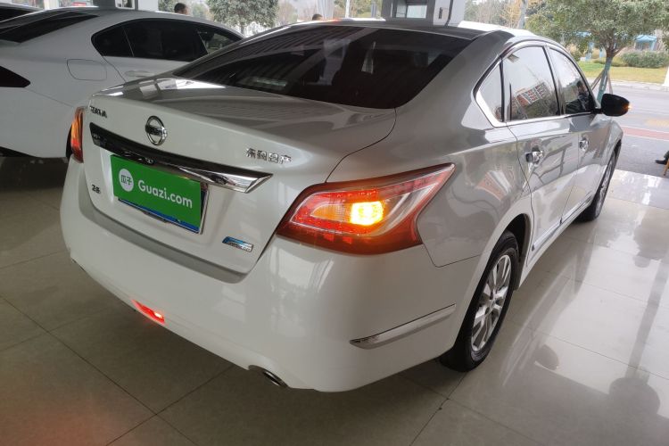 日产 天籁 2013款 2.0L XE时尚版车身外观6005