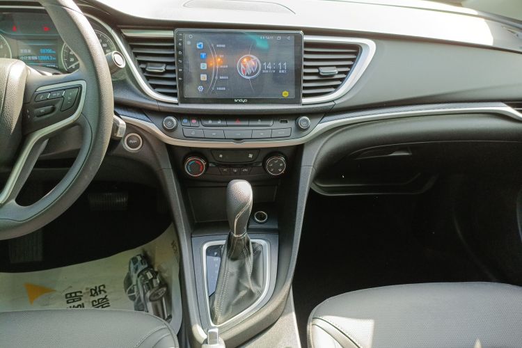 别克 英朗 2021款 改款 典范 1.5L 自动精英型中控内饰16