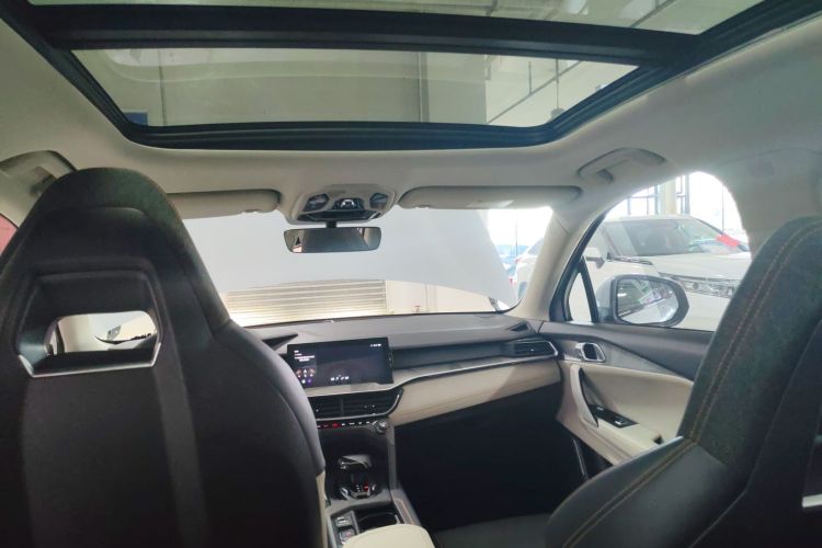 领克06 EM-P 2022款 PHEV 84KM续航版 Pro中控内饰22