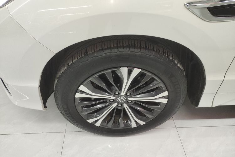 本田UR-V 2020款 370TURBO 四驱尊享版车身外观6007