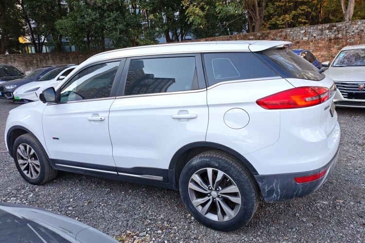 吉利汽车 博越 2016款 1.8TD 自动智慧型车身外观6003