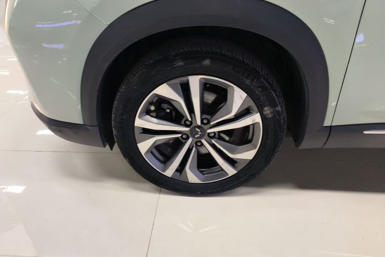 五菱汽车 五菱星辰 2021款 1.5T CVT星曜版车身外观6001