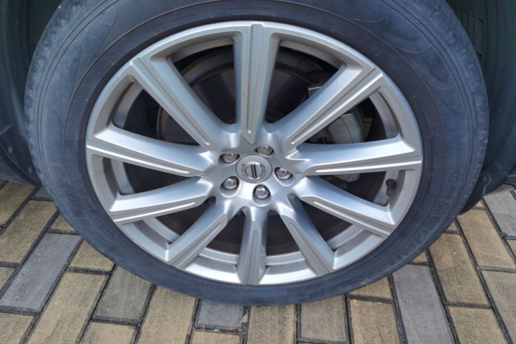 沃尔沃XC90 2018款 T6 智雅版 7座车身外观6007