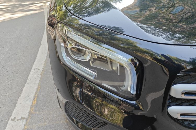 奔驰GLB 2021款 GLB 200 时尚型车身外观6006