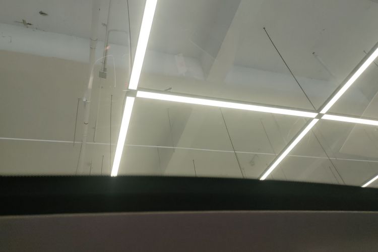 宝马2系多功能旅行车 2018款 220i 尊享型运动套装中控内饰22