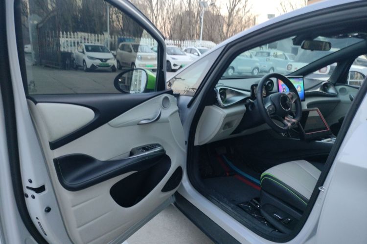 比亚迪 海豚 2021款 405km 时尚版中控内饰20