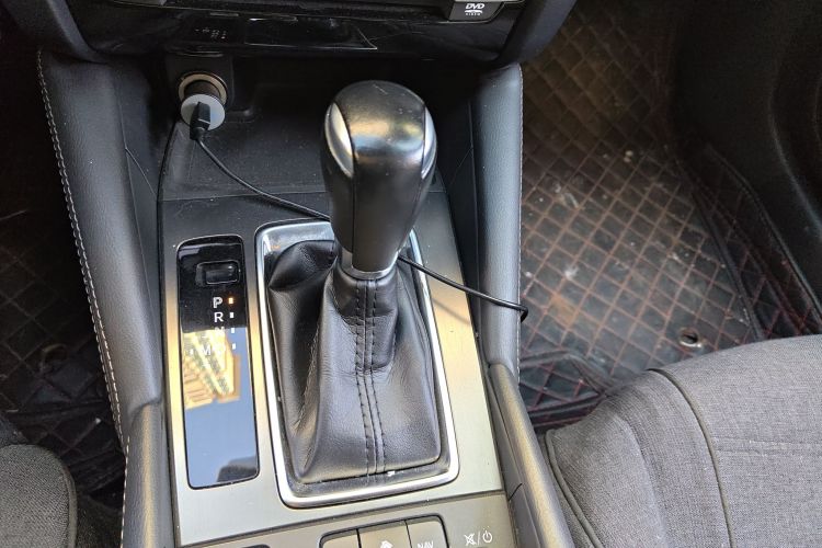 马自达 阿特兹 2018款 2.5L 蓝天尊崇版 国V中控内饰18