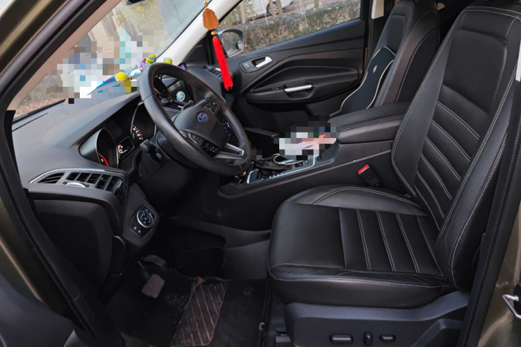 福特 翼虎 2017款 EcoBoost 180 四驱豪翼型局部细节19