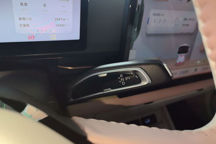 吉利几何M6 2022款 580 新趣型局部细节18