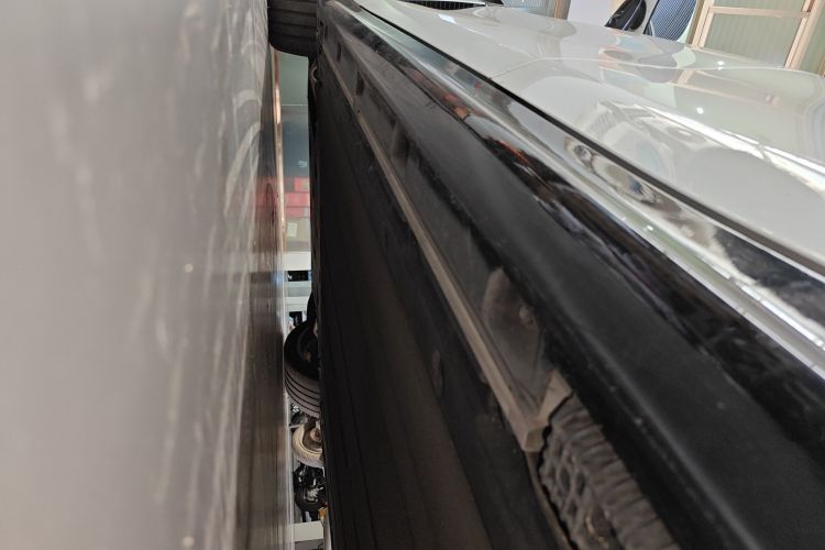 小米汽车 小米SU7 2024款 后驱长续航智驾版局部细节9002