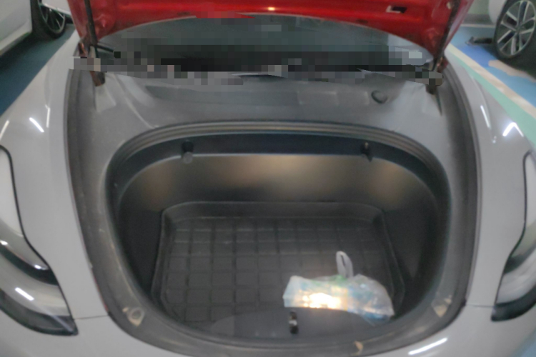 特斯拉 Model 3 2020款 改款 长续航后轮驱动版局部细节24