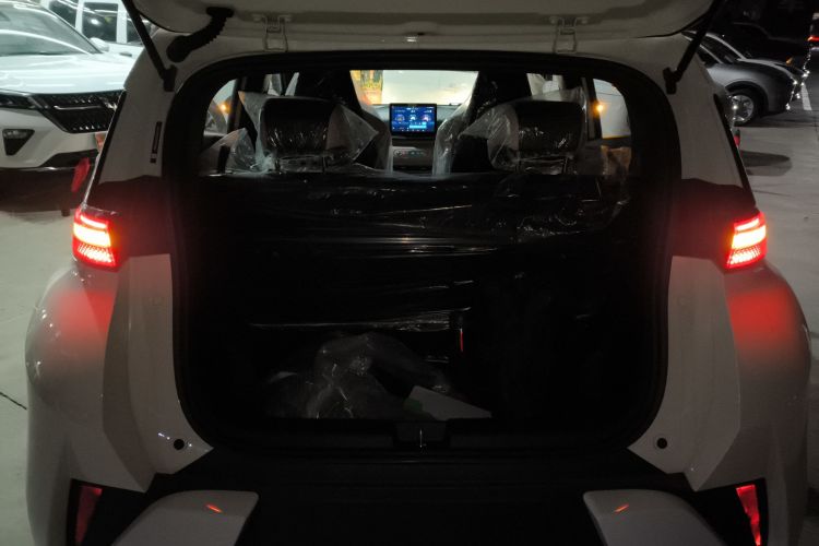 比亚迪 海鸥 2025款 智驾版 305km 活力版机舱底盘23