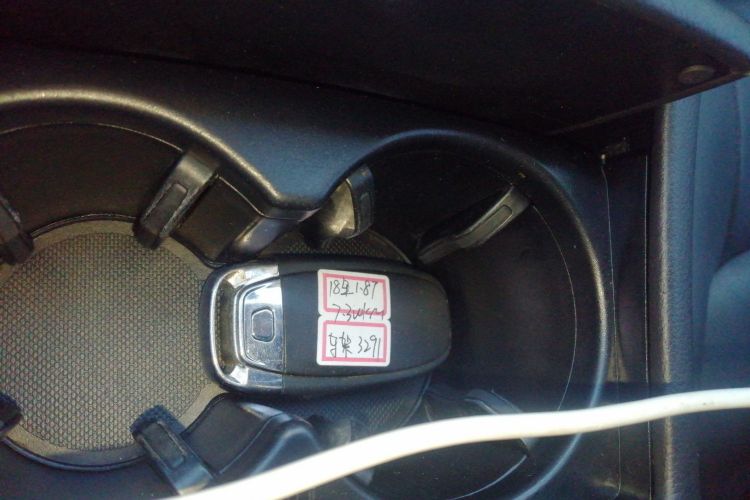 奥迪A6L 2018款 30周年年型 TFSI 进取型中控内饰11