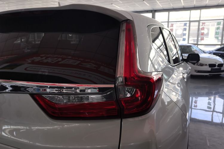 本田CR-V 2019款 240TURBO CVT两驱风尚版 国VI车身外观9