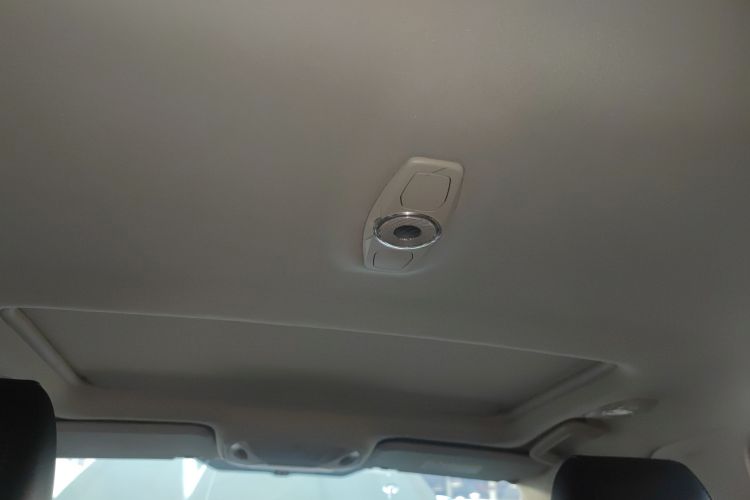 福特 福克斯 2015款 两厢 EcoBoost 125 自动超能风尚型中控内饰22