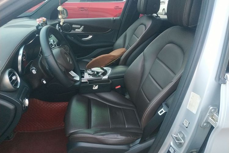 奔驰GLC 2016款 GLC 260 4MATIC 动感型局部细节19