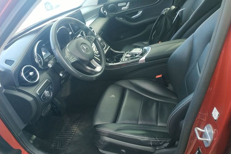 奔驰C级 2017款 改款 C 200 L 运动版局部细节19