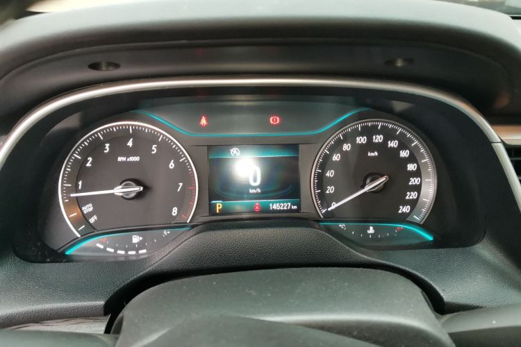 别克 英朗 2016款 15N 自动精英型中控内饰14