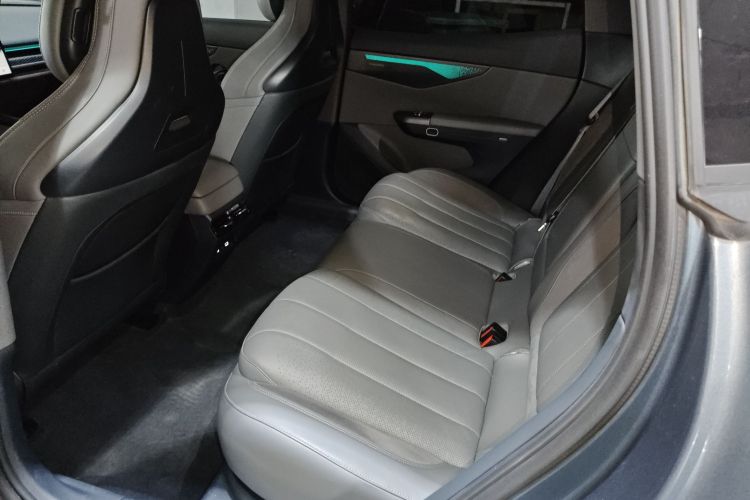 领克07 2024款 EM-P 126长续航 Ultra中控内饰21