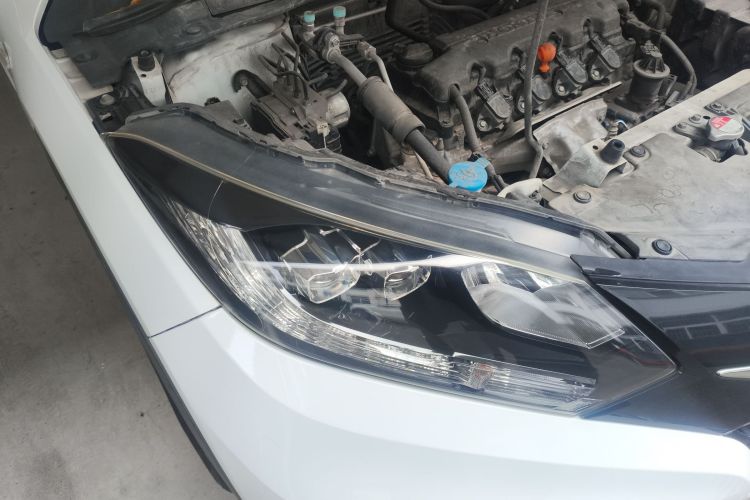 本田 缤智 2017款 1.8L CVT两驱先锋型车身外观6006