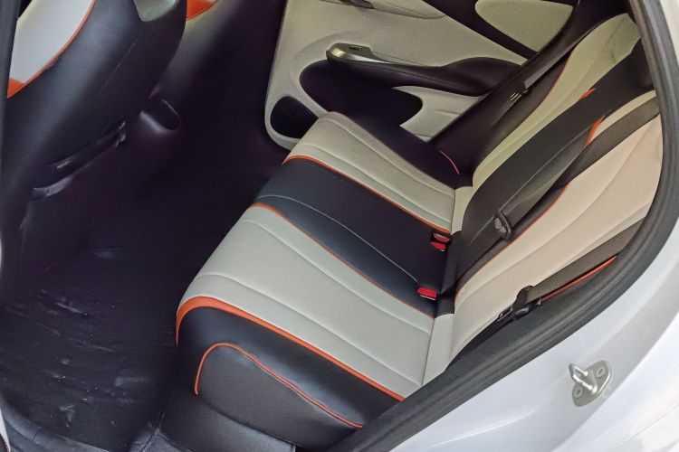 比亚迪 海豚 2021款 405km 时尚版中控内饰7004