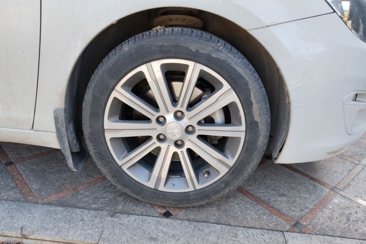 标致408 2018款 350THP 自动豪华版车身外观6007