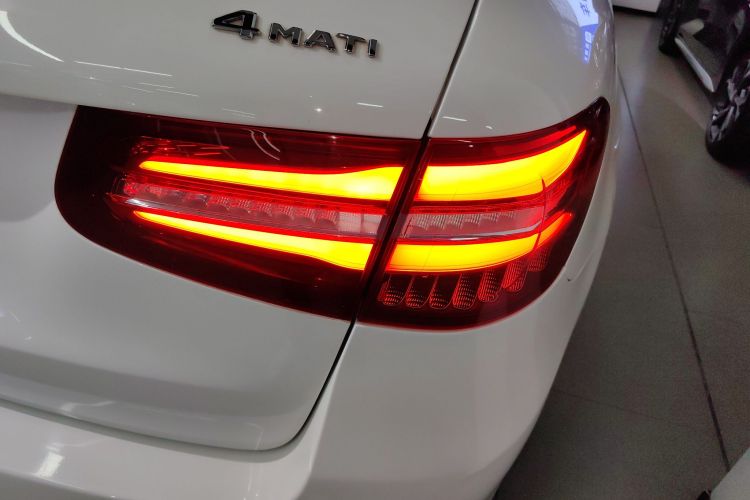 奔驰GLC 2019款 改款 GLC 260 L 4MATIC 豪华型车身外观6006