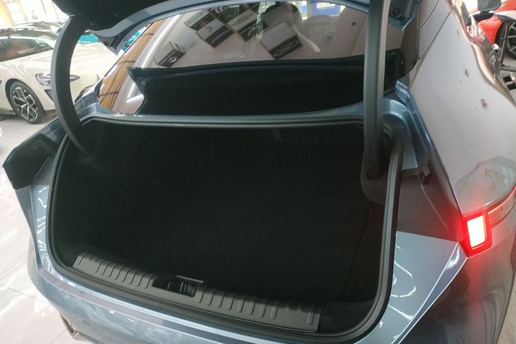 领克07 2024款 EM-P 126长续航 Halo机舱底盘23