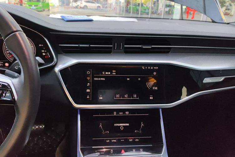 奥迪A6L 2024款 40 TFSI 豪华动感型中控内饰16