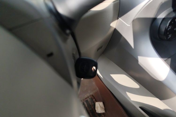 丰田 逸致 2014款 星耀 180E CVT精英版中控内饰11